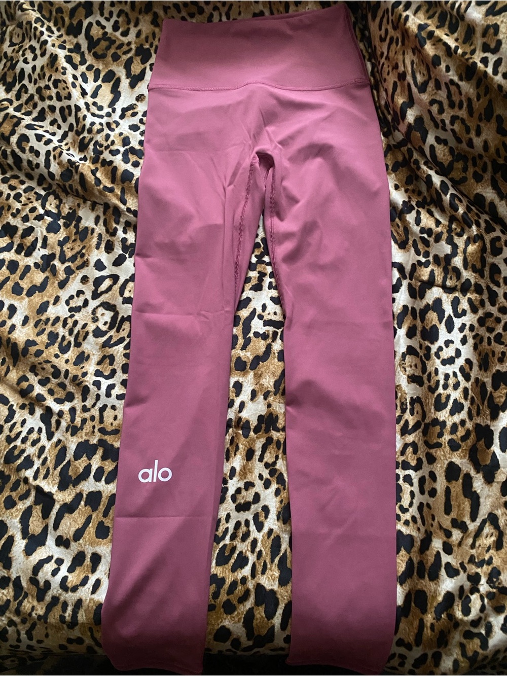 ALO Yoga Kids Leggings in Mauve